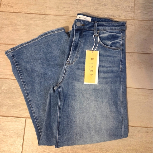 Risen High Rise Wide Leg Crop Jeans - Picture 1 of 6